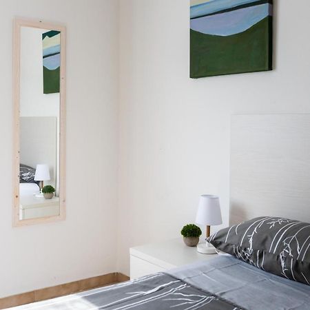 House Of Poet Wide Apartment In The City Center อัสตี ภายนอก รูปภาพ